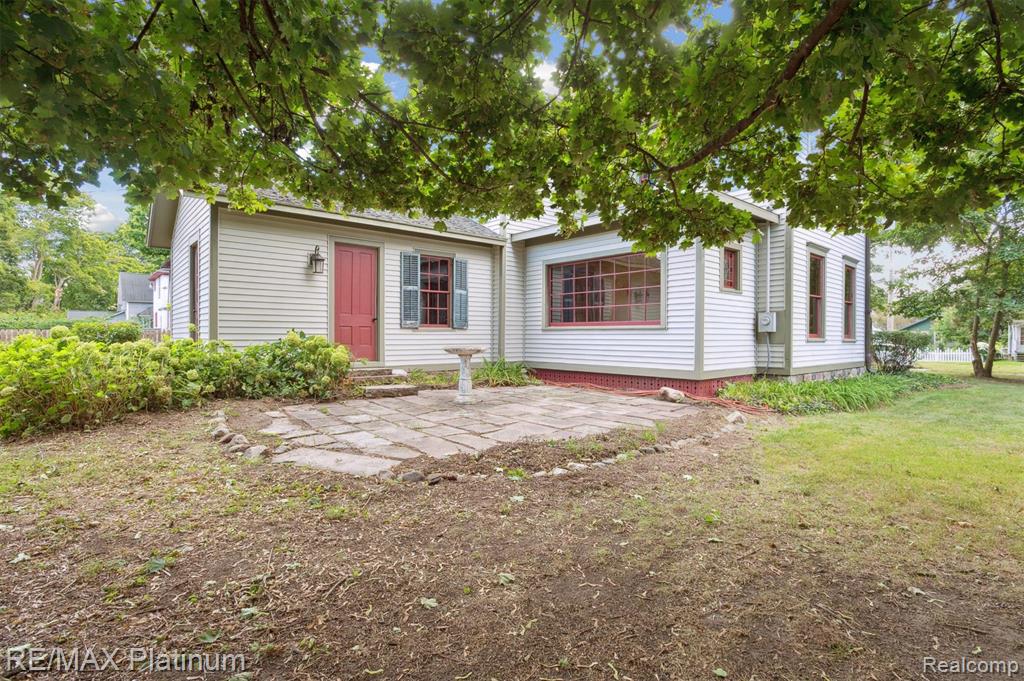 126 W Hanover Street, Marshall, MI 49068 — Photo 48