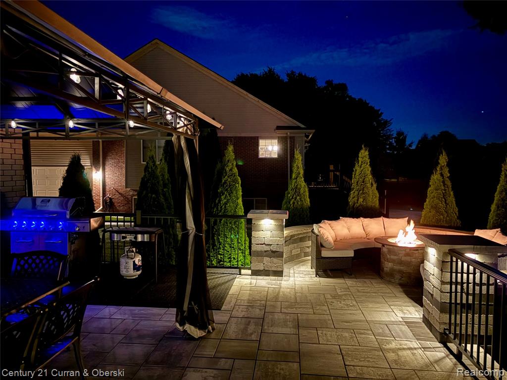 14079 Cobblestone Court, Belleville, MI 48111 — Photo 49