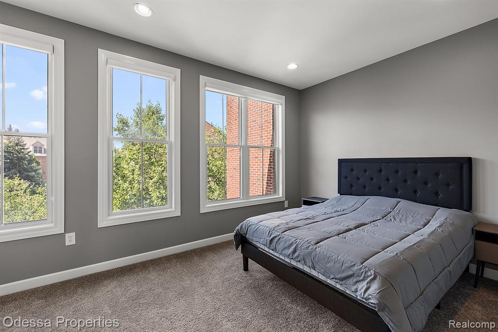 527 Lewis Street, Birmingham, MI 48009 — Photo 32