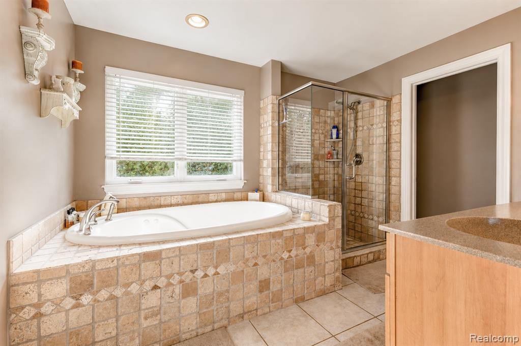 13445 Millie Court, Holly, MI 48442 — Photo 43