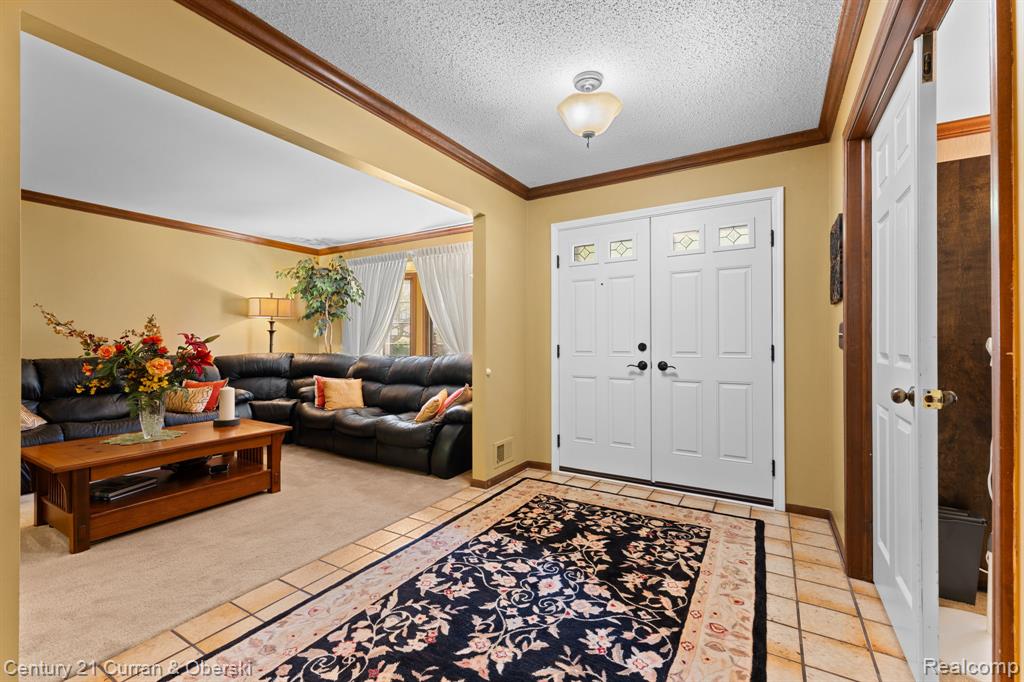 44962 Steeplepath, Novi, MI — Photo 4