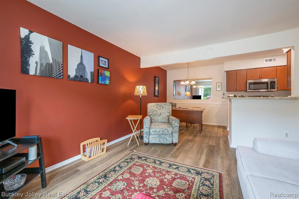399 Spring Brooke Drive, Brighton, MI 48116 — Photo 11