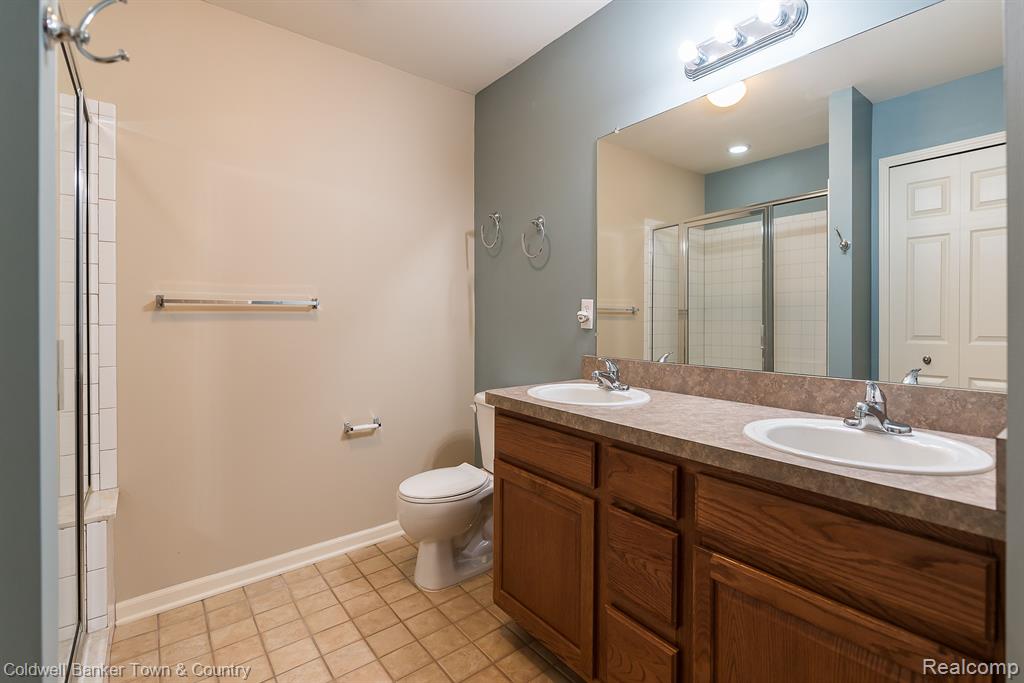 6711 CORTLAND Avenue, Brighton, MI 48114 — Photo 20