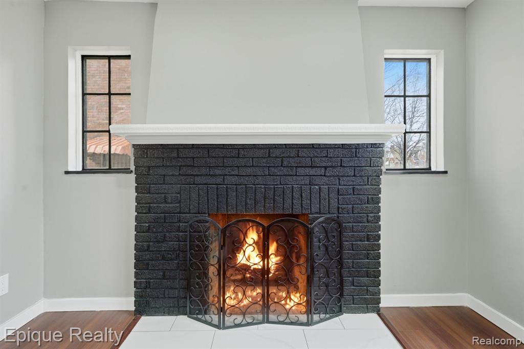 9991 Robson Street, Detroit, MI 48227 — Photo 7