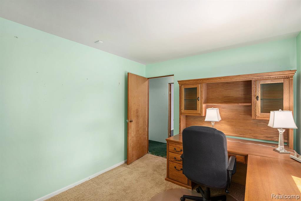 8233 N Genesee Road, Mount Morris, MI 48458 — Photo 16