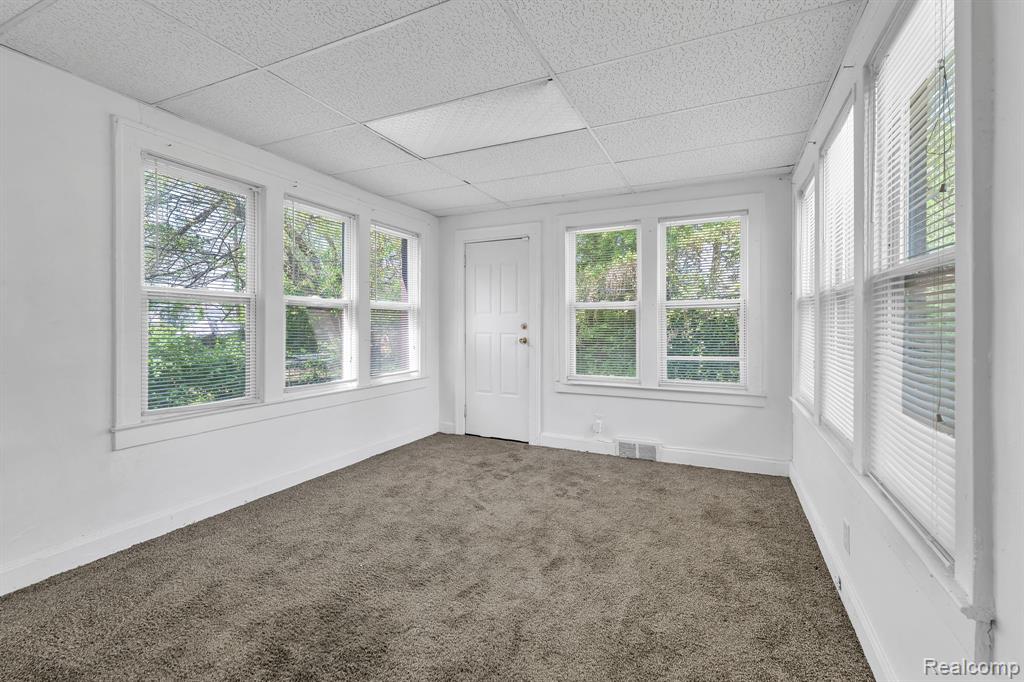 16147 Snowden Street, Detroit, MI 48235 — Photo 12
