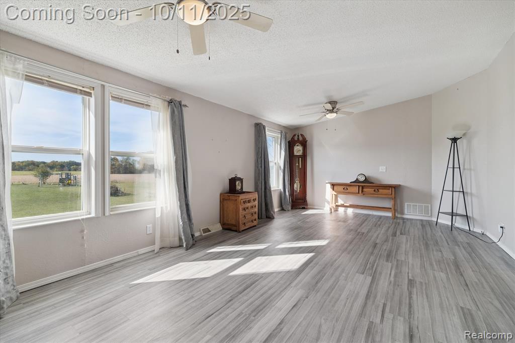 8168 Morrish Road, Swartz Creek, MI 48473 — Photo 14