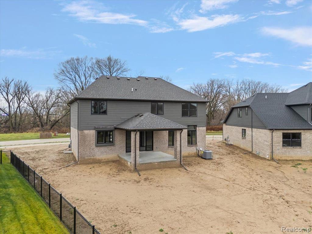 45166 TWIN RIVER Drive, Macomb, MI 48044 — Photo 6