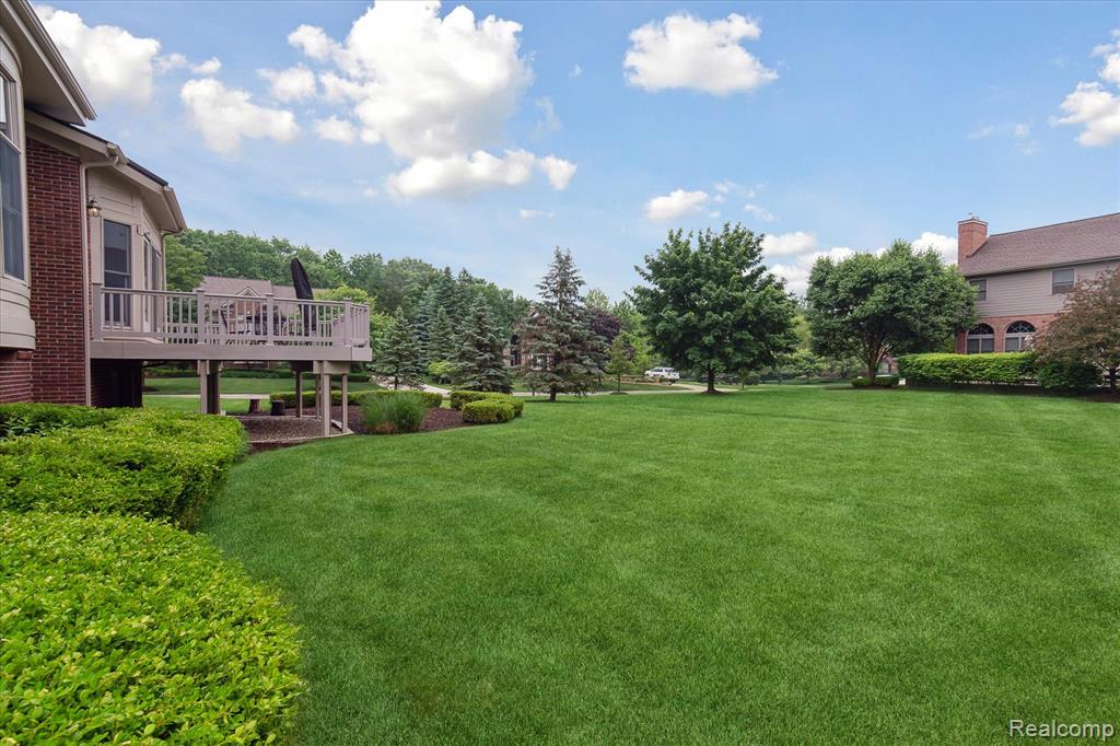 47141 Merion Circle, Northville, MI 48168 — Photo 56