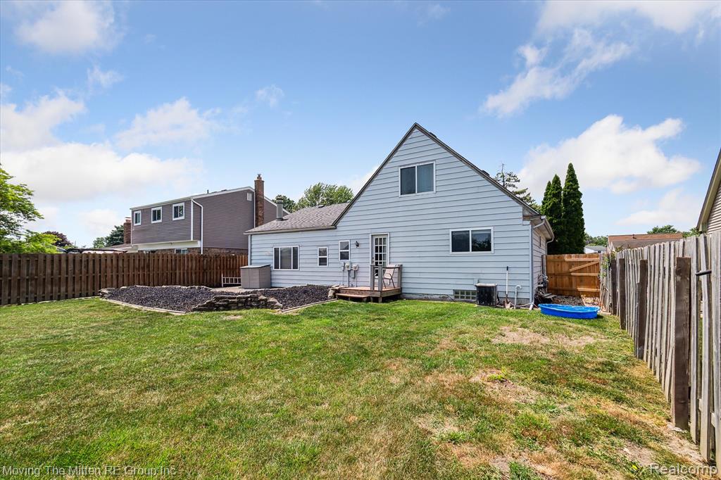 49212 Kimberly Ann Lane, Chesterfield, MI — Photo 45