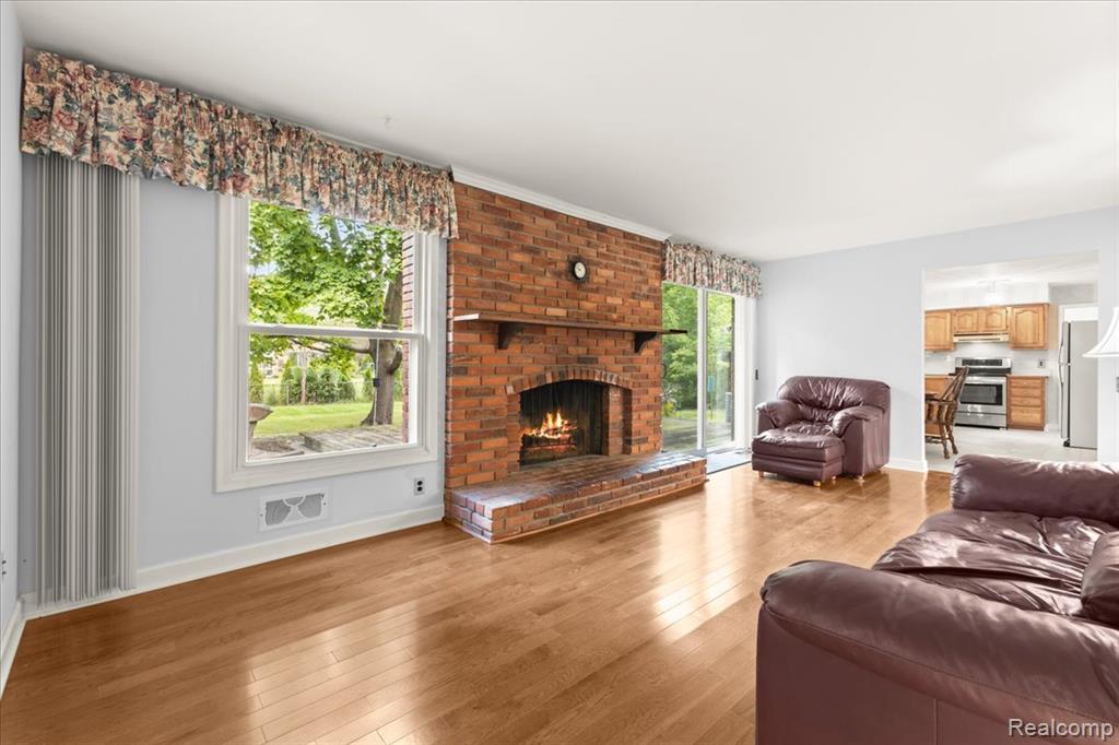 5710 Hobnail Circle, West Bloomfield, MI — Photo 25