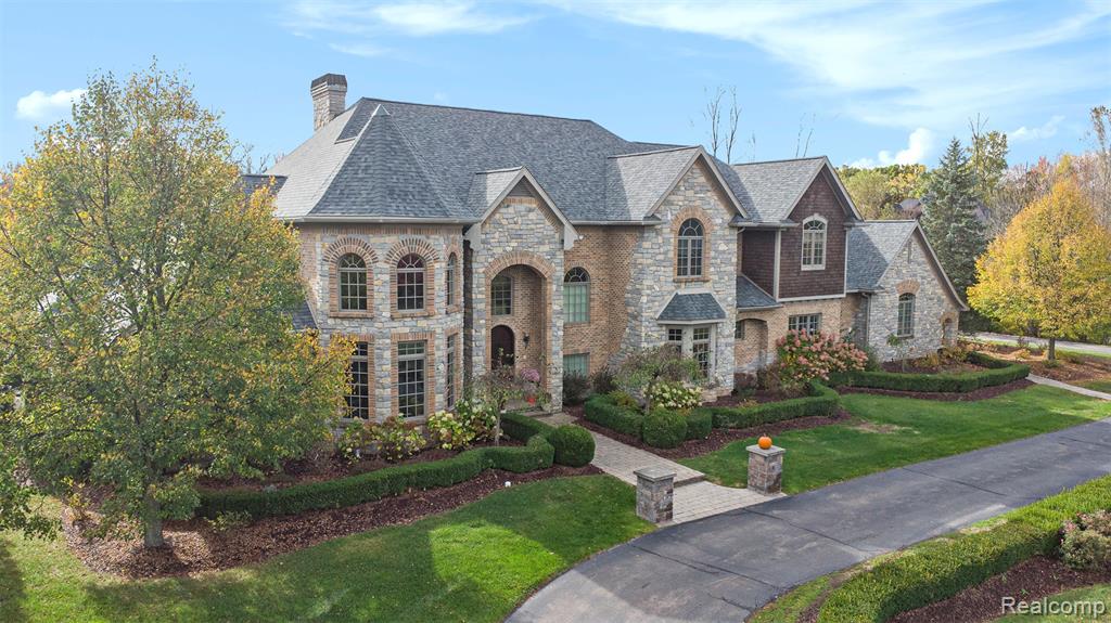 8301 Misty, Grand Blanc, MI 48439 — Photo 3