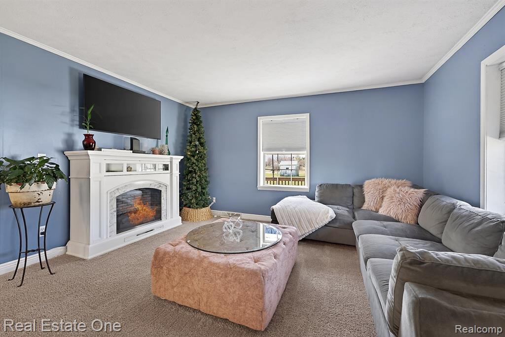 343 Bates Lane, Monroe, MI 48162 — Photo 9
