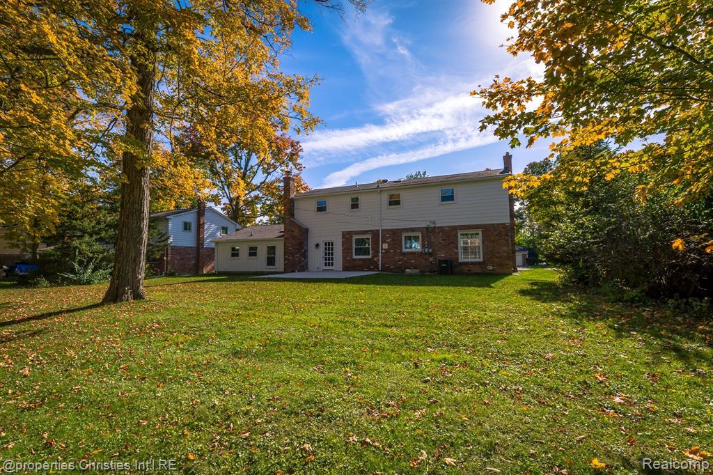 5582 NORTHCOTE, West Bloomfield, MI — Photo 70