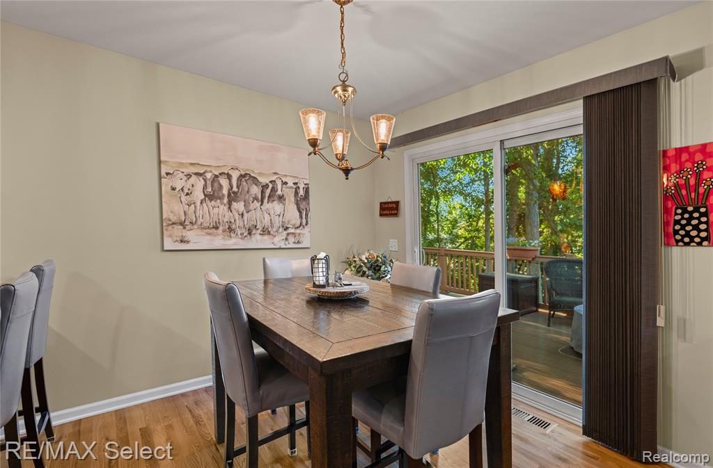 4278 Springwood Court, Fenton, MI 48430 — Photo 24