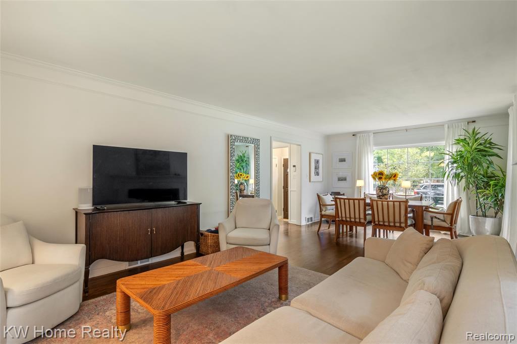 595 Kimberly Street, Birmingham, MI 48009 — Photo 19
