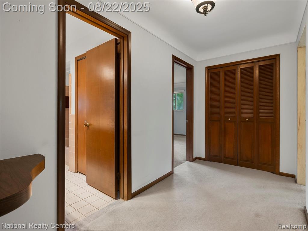 6525 Norton Drive, Troy, MI 48085 — Photo 16