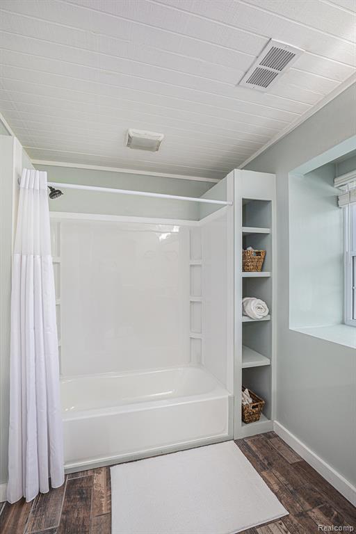 6080 Waldon Road, Clarkston, MI — Photo 30