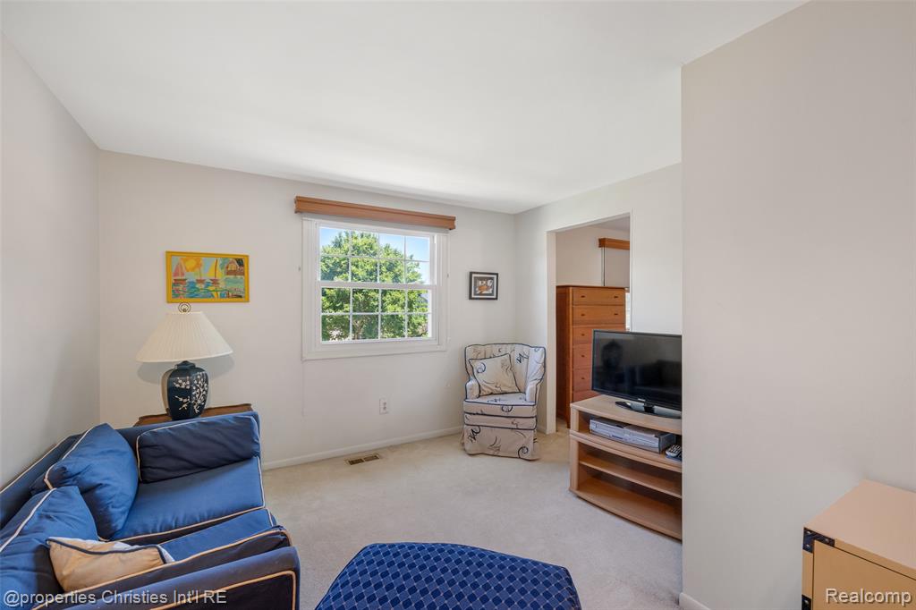 89 Maclynn Drive, Troy, MI 48098 — Photo 32