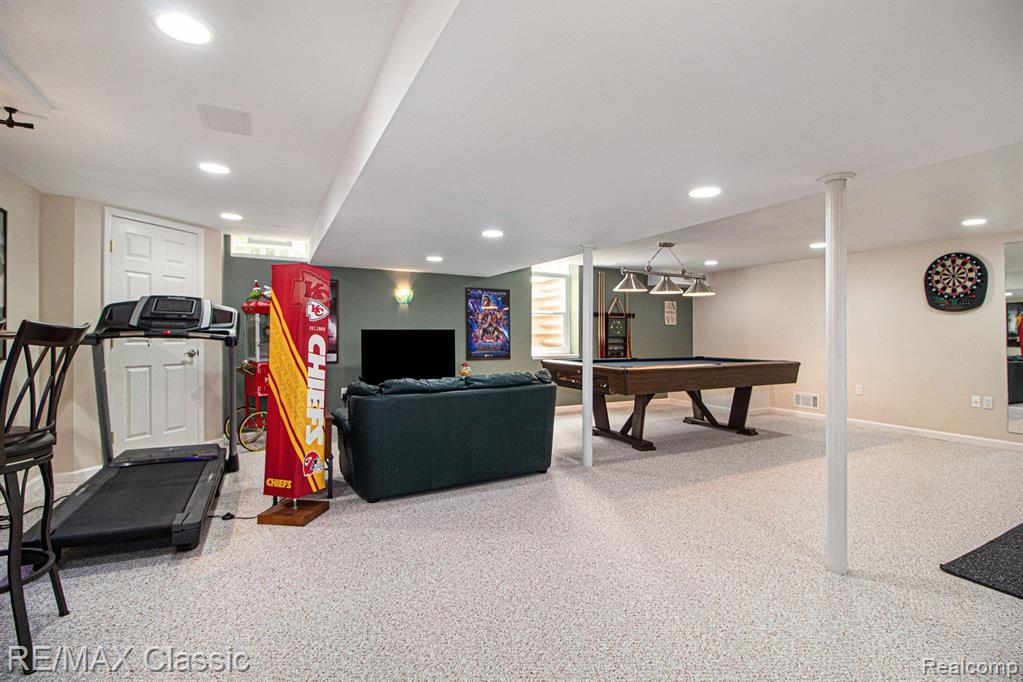 5867 HATHAWAY Road, Canton, MI 48187 — Photo 41