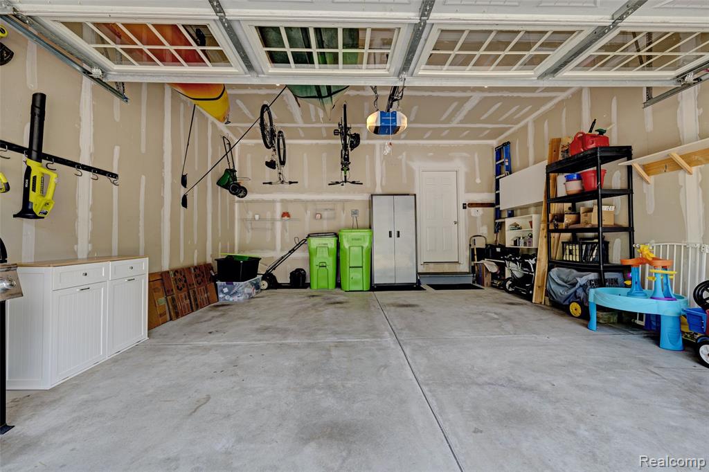 28545 Cottage Lane, New Hudson, MI 48165 — Photo 53