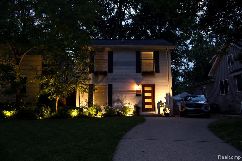 417 Curry Avenue, Royal Oak, MI 48067 — Photo 33