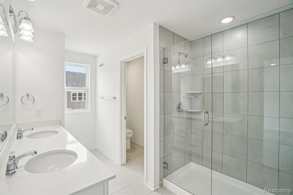 42819 Atwood Avenue, Novi, MI — Photo 22