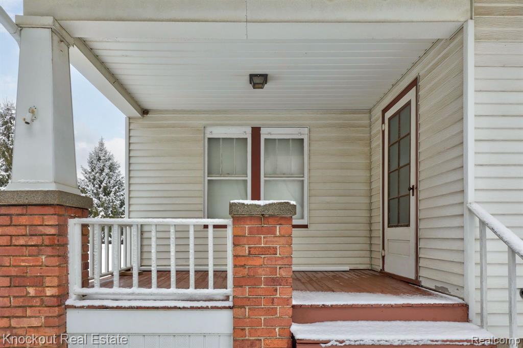 7165 Junction Road, Bridgeport, MI 48722 — Photo 8