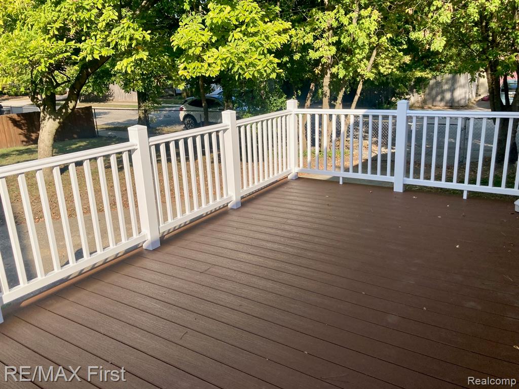 421 E Farnum Avenue, Royal Oak, MI 48067 — Photo 20