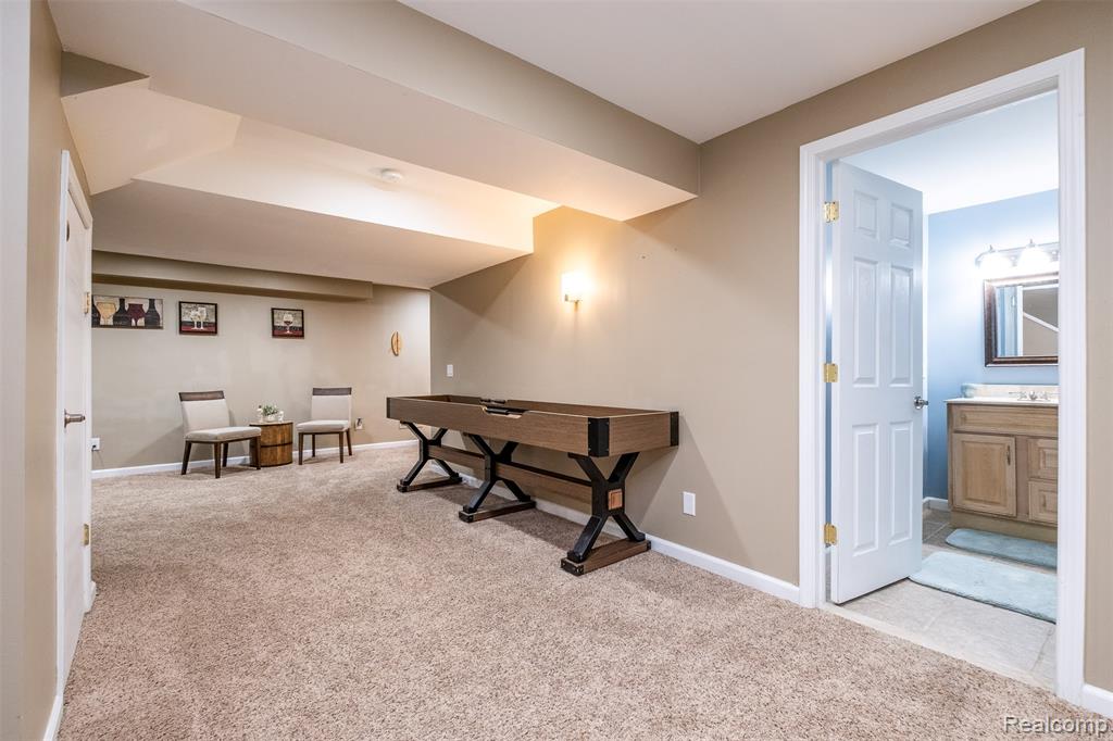 2780 Ivy Hill Drive, Commerce Twp, MI 48382 — Photo 36
