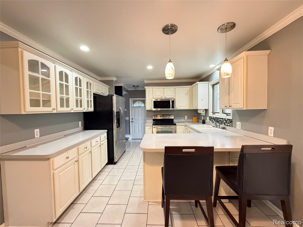 8334 McKinley, Center Line, MI 48015 — Photo 7