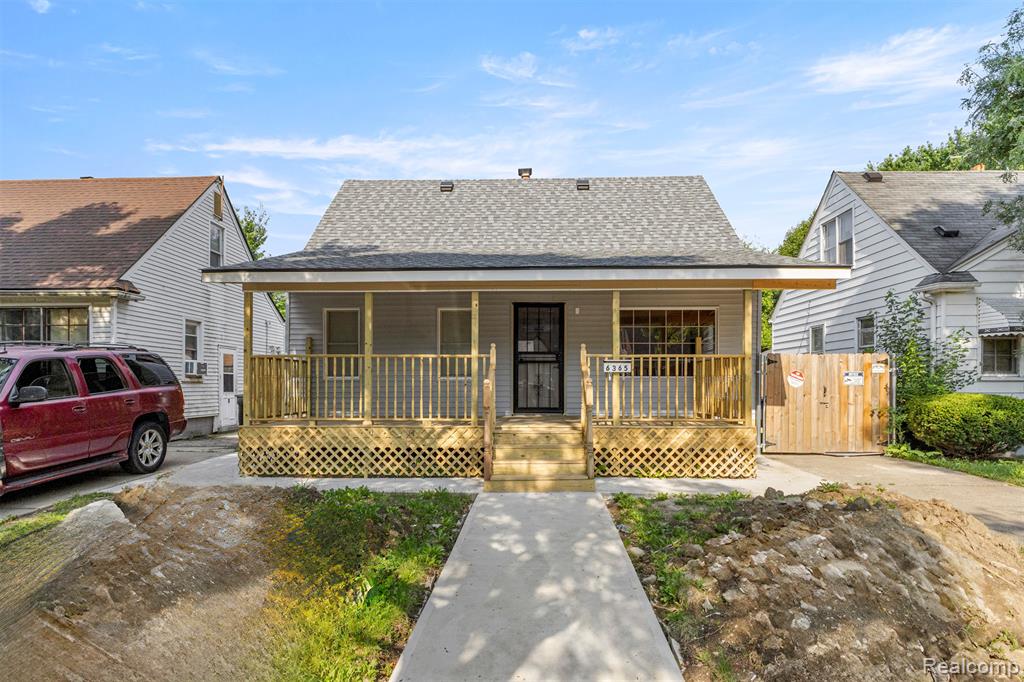 6365 Warwick Street, Detroit, MI 48228 — front exterior