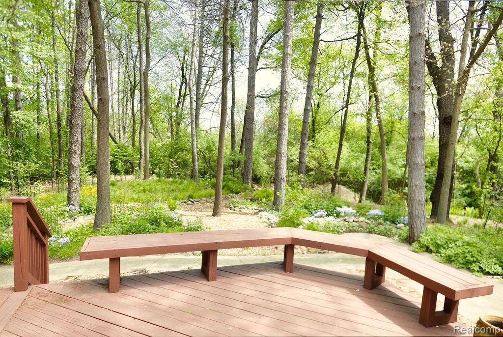 1827 HIGH HOLLOW Drive, Ann Arbor, MI 48103 — Photo 89