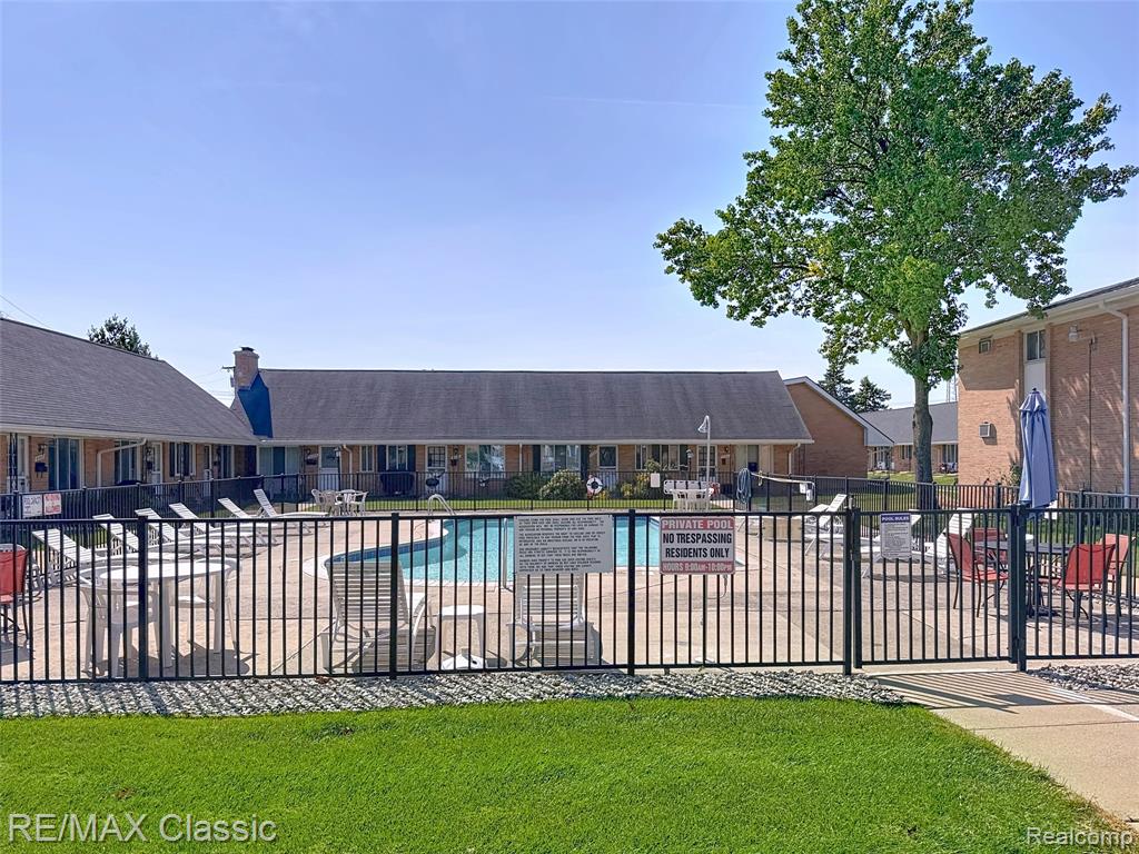 8254 Huntington Street, 43, Westland, MI — Photo 20