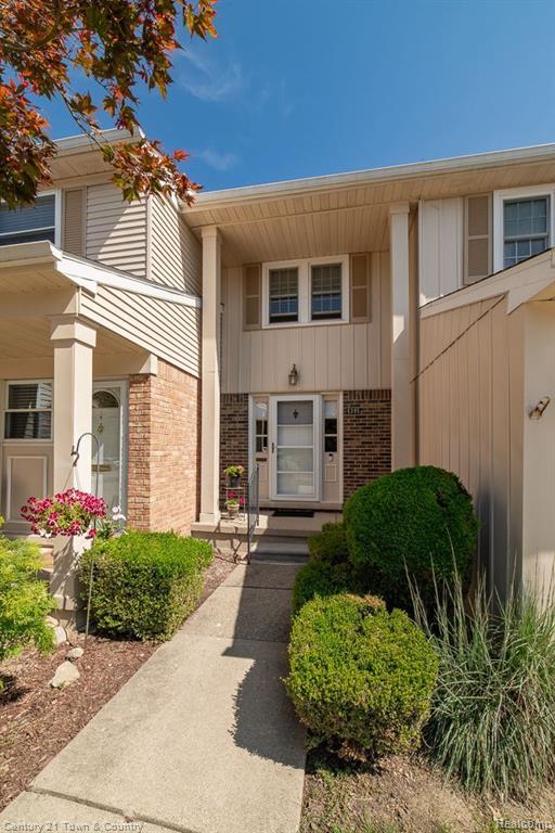 5395 BREEZE HILL, Troy, MI 48098 — Photo 3