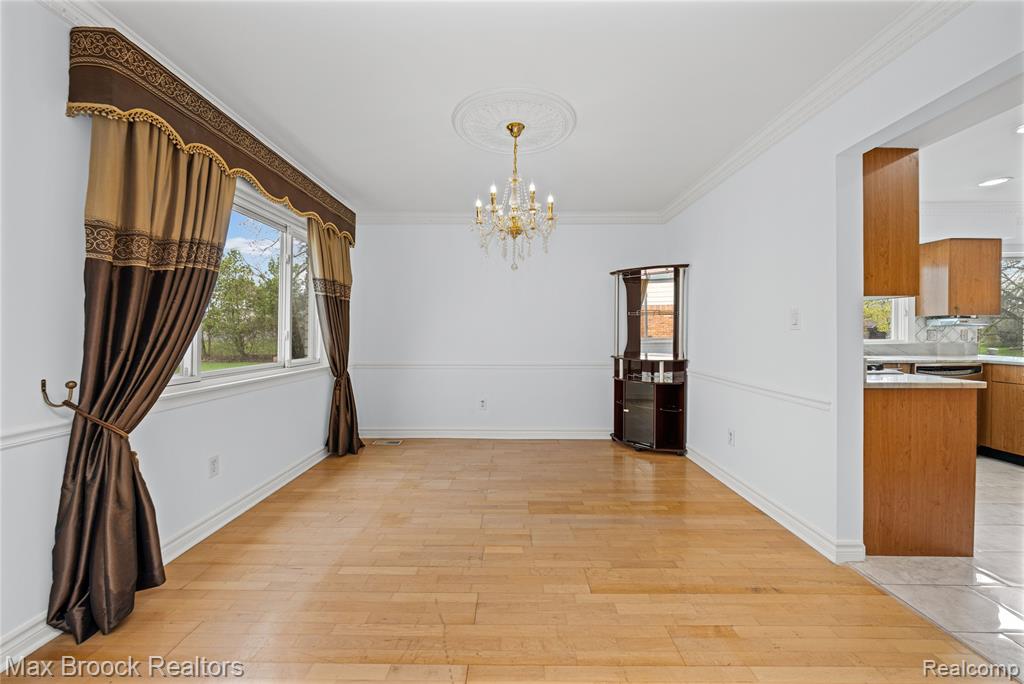 6240 Wynford Drive, West Bloomfield, MI — Photo 11