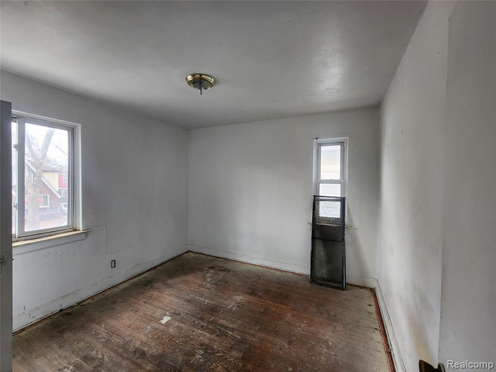 8372 Carlin Street, Detroit, MI 48228 — Photo 17