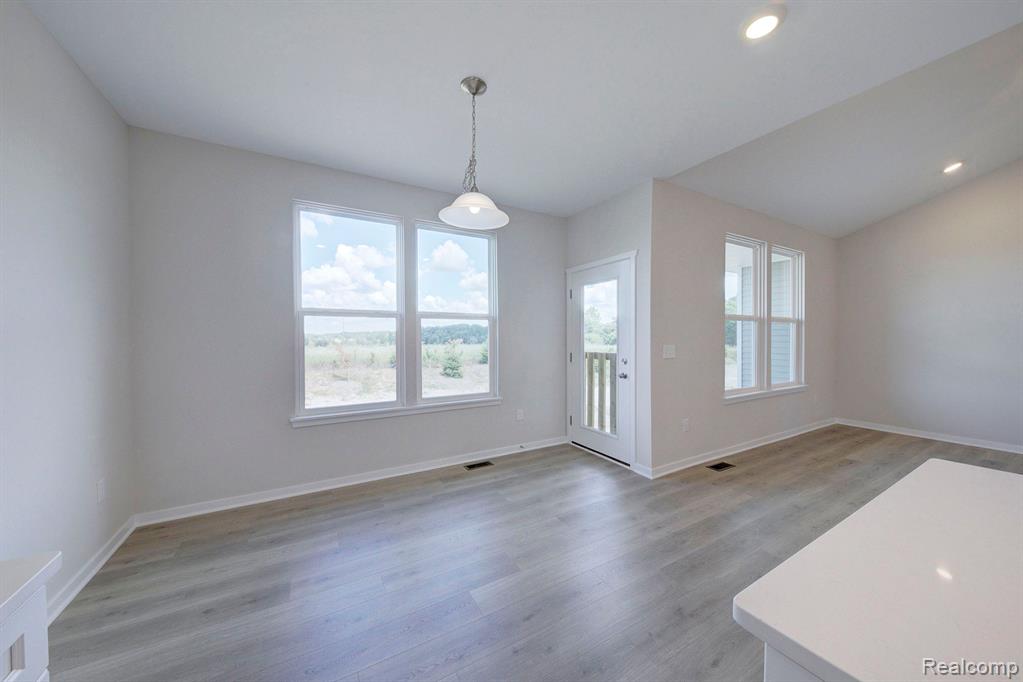 549 BIRKDALE Drive, Howell, MI 48843 — Photo 13