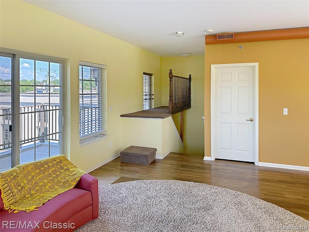 588 S Main Street, Plymouth, MI 48170 — Photo 21