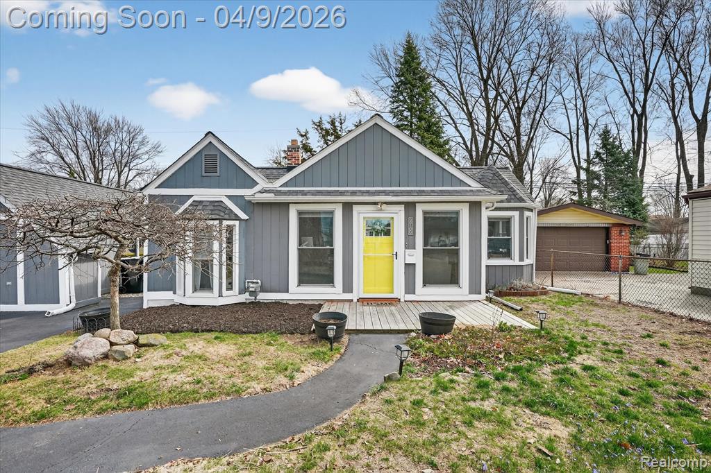 29100 Tawas Street, Madison Heights, MI 48071 — Photo 4