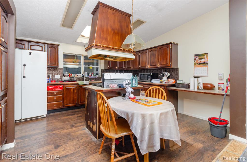 43529 Medea Drive, Clinton Twp, MI 48036 — Photo 11
