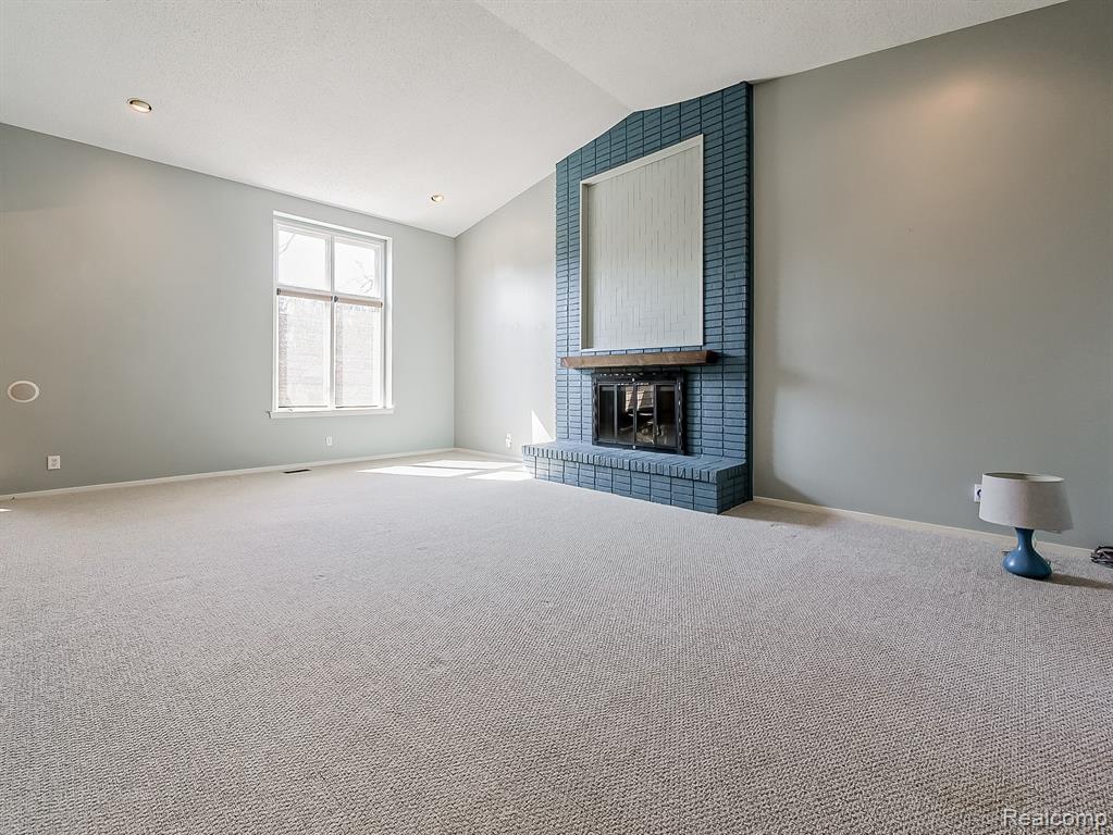 878 River Bend Drive, Rochester Hills, MI 48307 — Photo 42