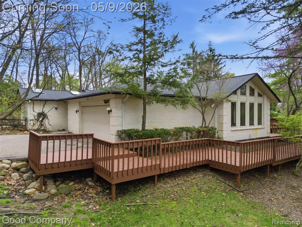 6733 Bloomfield Lane, West Bloomfield, MI — Photo 5