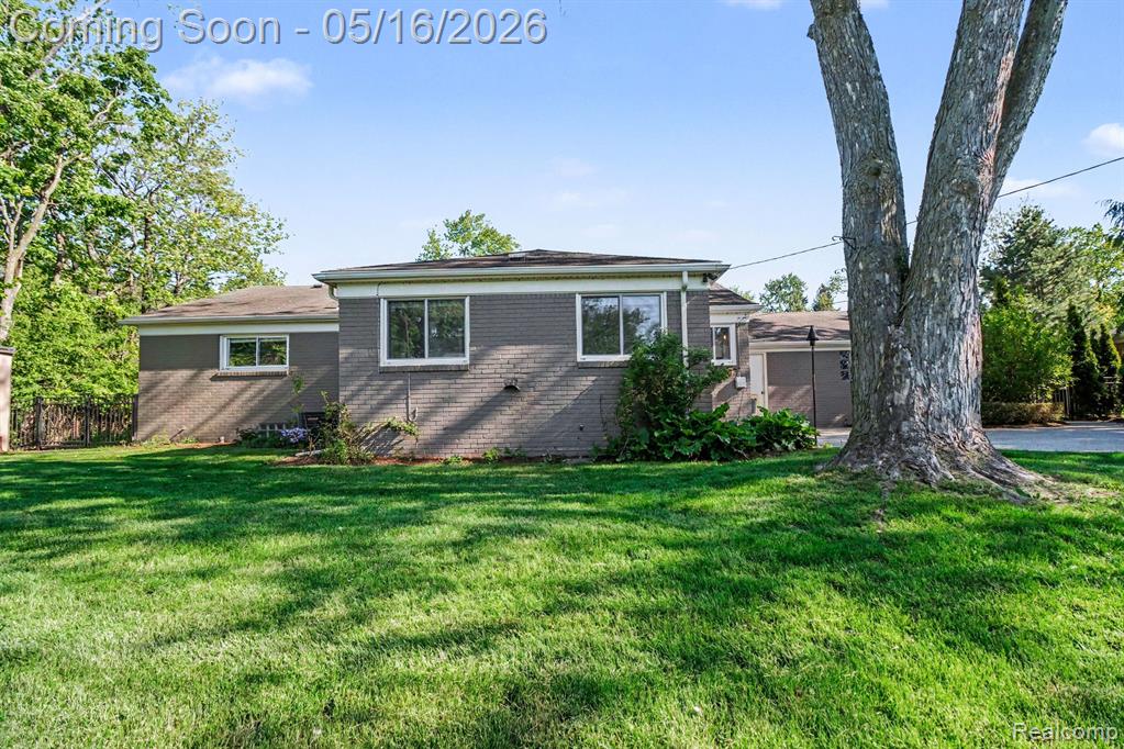 16965 Reedmere Avenue, Beverly Hills, MI 48025 — Photo 31
