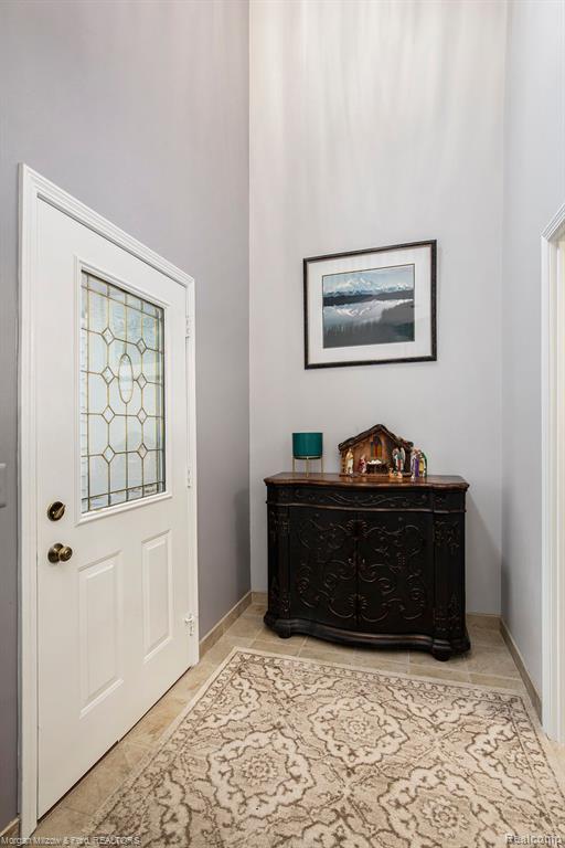 6565 Ridgeview Drive, Clarkston, MI — Photo 2