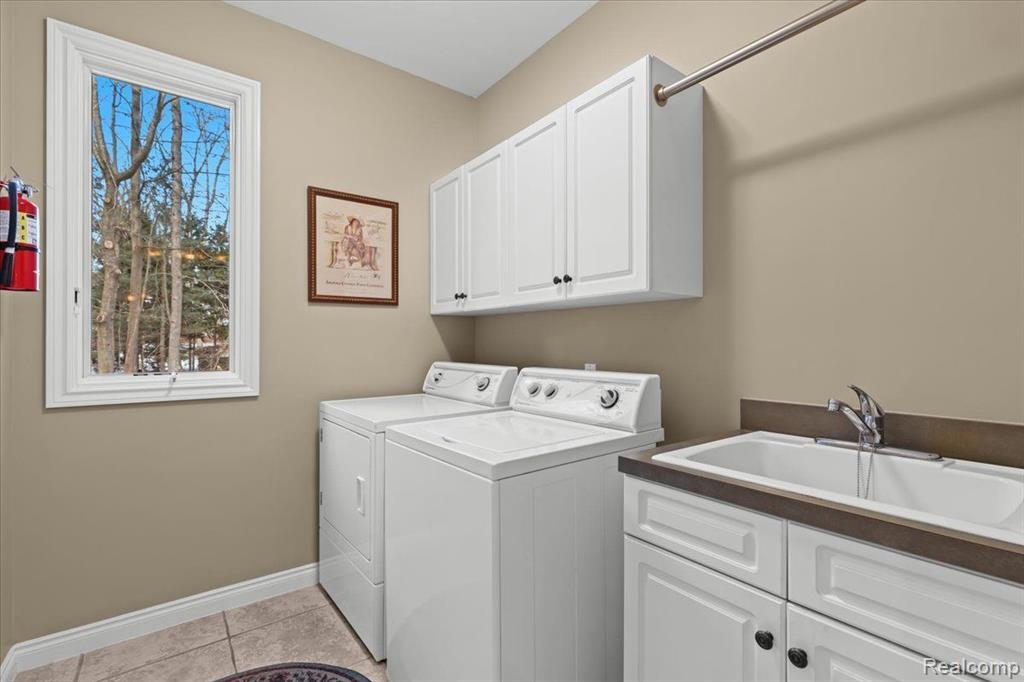 9018 CASCADE Drive, South Lyon, MI 48178 — Photo 27