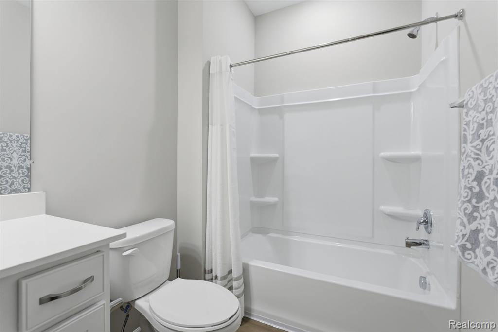 50682 Beckett Court, Macomb, MI, 48044