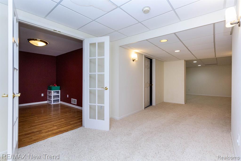 4905 RAVINE, Ann Arbor, MI 48105 — Photo 32