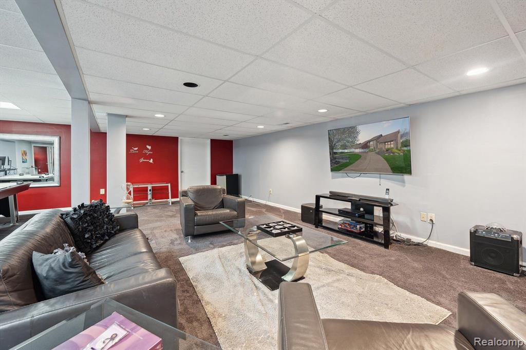 7039 Timberview Trail, West Bloomfield, MI — Photo 52