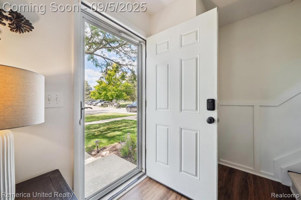 41377 Leidel Court, Northville, MI 48167 — Photo 3